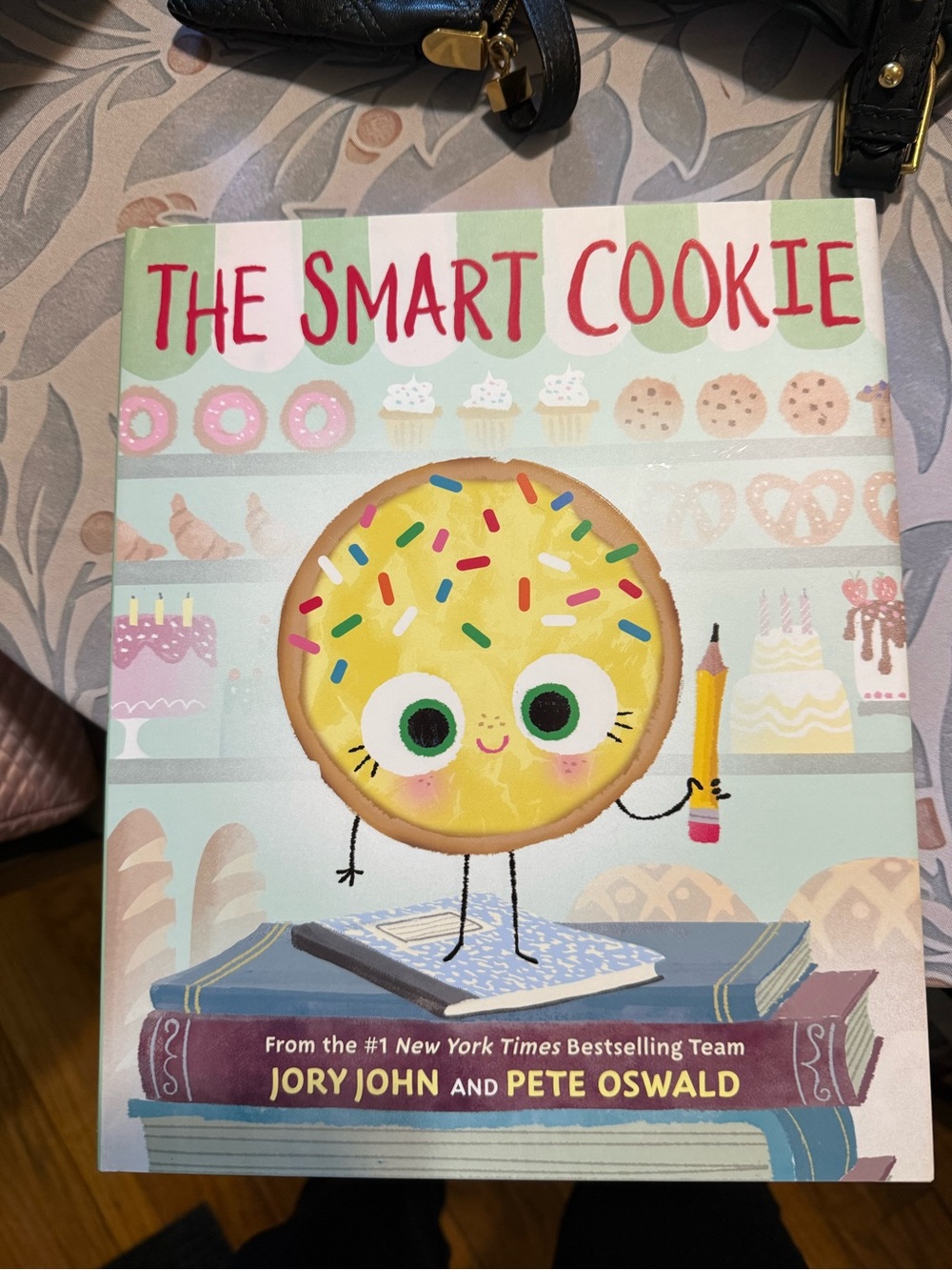 The Smart Cookie - Illustrated Kids Book with Yellow Cookie Character